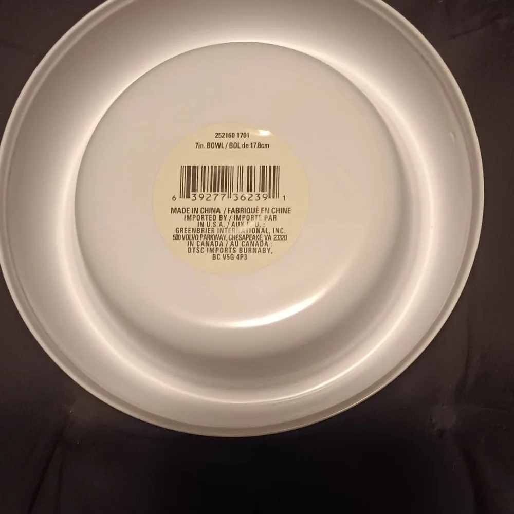 BRAND NEW!!! CAT FEEDING BOWL. 7